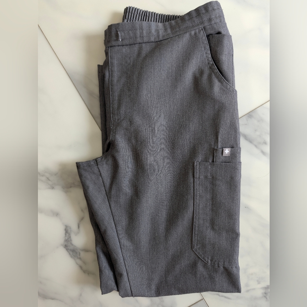Figs In Graphite Size Small Petite - No Drawstring - Picture 2 of 4